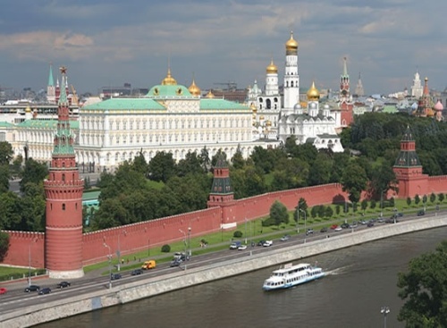 Информация из-за кремлевской стены