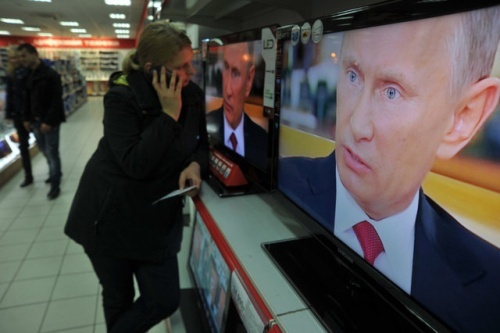 Народ перестает доверять чекистскому ТВ