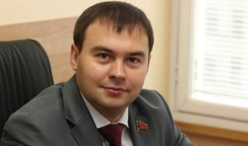 Очередной статист для показухи? Очередной статист для показухи?