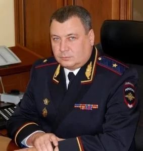 Что нам скандалы: На погон главы МВД по Башкирии упала звезда Что нам скандалы: На погон главы МВД по Башкирии упала звезда