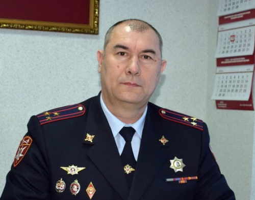 Вице-премьер Башкирии, болтающий по фене Вице-премьер Башкирии, болтающий по фене